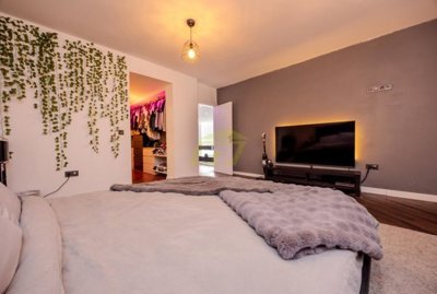 Stunning modern 7 bedroom villa private pool and solar panel in Playa Blanca