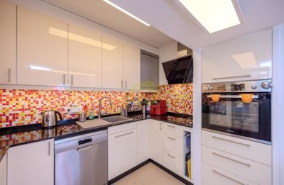 Apartment with sea views in Las Coronas Complex Playa Bastián