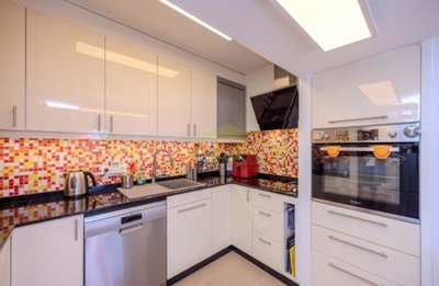 Apartment with sea views in Las Coronas Complex Playa Bastián