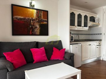 Lovely ground floor apartment on frontline complex in Costa Teguise