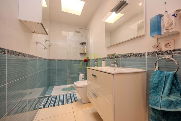 Image No.16-2 Bed Villa for sale