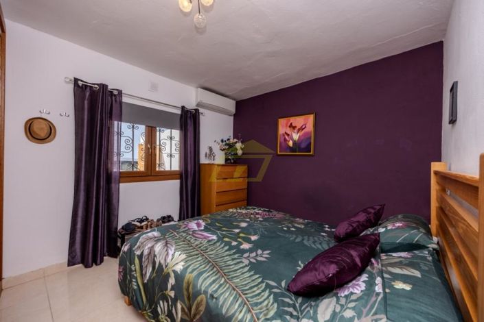 Image No.17-2 Bed Villa for sale