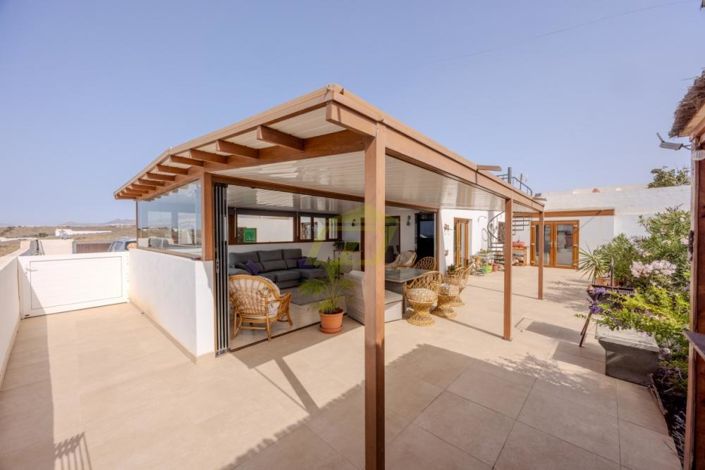 Image No.24-2 Bed Villa for sale