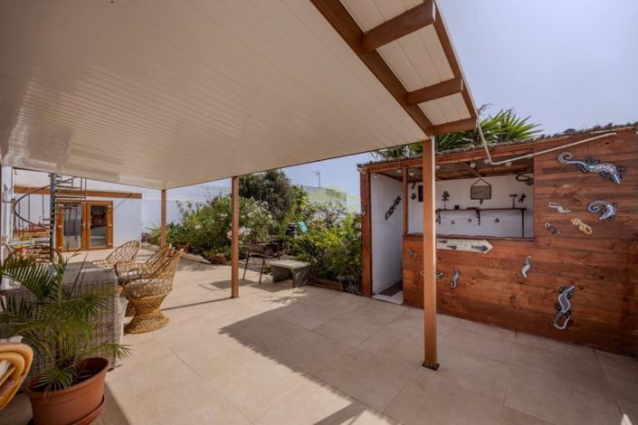 Image No.25-2 Bed Villa for sale