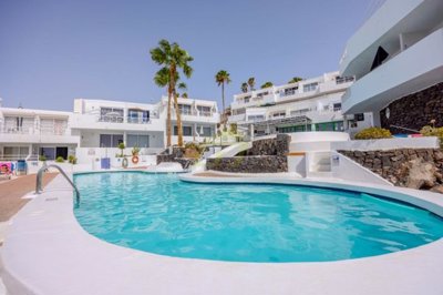 Charming property with sea views in Puerto del Carmen