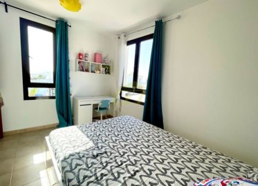 Detached 3 bedroom home in gated community, short stroll to the promenade in Playa Blanca