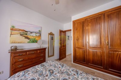 Fantastic 3 bedroom duplex with communal pool in Playa Blanca