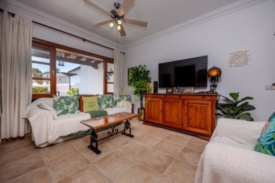 Fantastic 3 bedroom duplex with communal pool in Playa Blanca