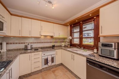 Fantastic 3 bedroom duplex with communal pool in Playa Blanca