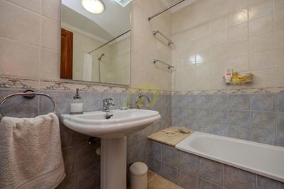 Fantastic 3 bedroom duplex with communal pool in Playa Blanca