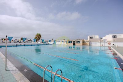 1 Bedroom apartment with communal pool in Costa Teguise
