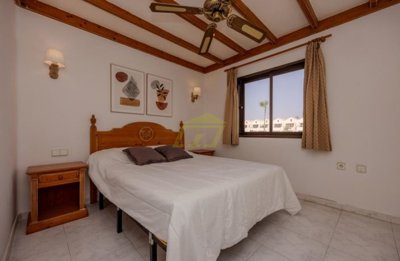 1 Bedroom apartment with communal pool in Costa Teguise