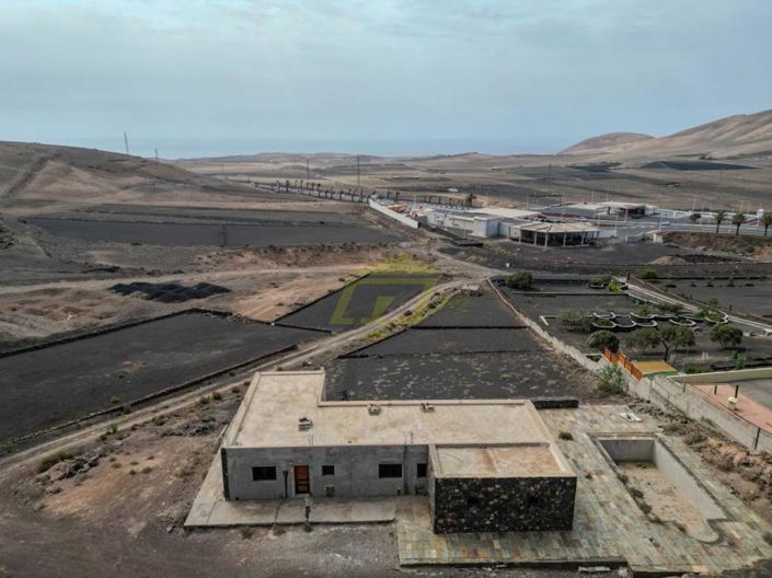 Image No.12-Villa de 3 chambres à vendre à Uga