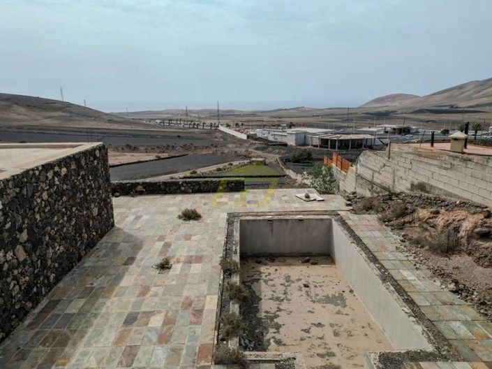 Image No.17-3 Bed Villa for sale