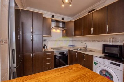 Spacious 3 bedroom apartment located in Tias