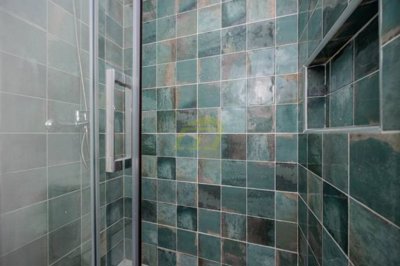 Rare opportunity to purchase detached property minutes from Playa Quemada