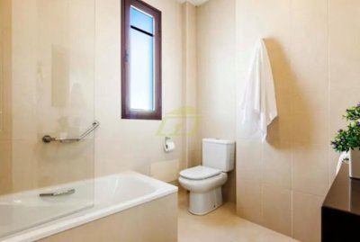 Fantastic 4 bedroom villa with mountain views in Playa Blanca