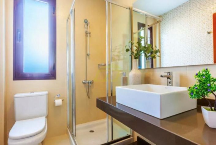 Image No.13-4 Bed Villa for sale