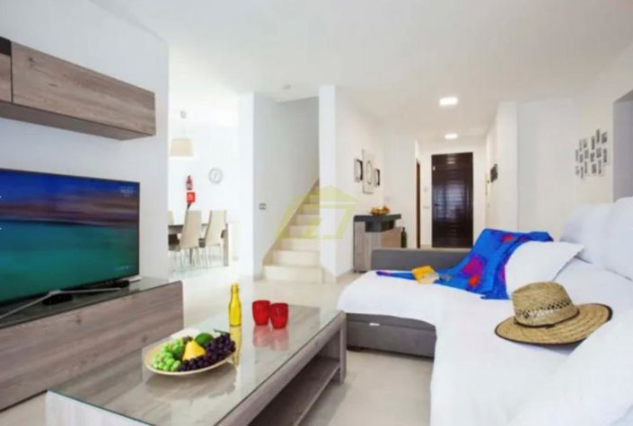 Image No.2-Villa de 4 chambres à vendre à Playa Blanca