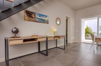 3 bedroom, 3 bathroom villa in fantastic location in Costa Teguise