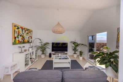 Beautiful 3 Bedroom Bungalow with Private Pool & Sea Views in Tías
