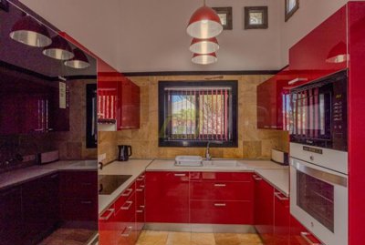 Perfect home in Playa Blanca for sale