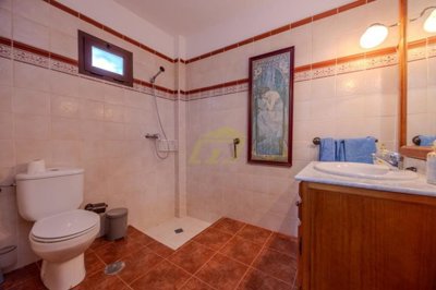 Unique Property with Breathtaking Sea views in Macher