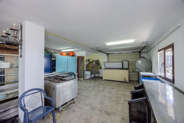 Image No.9-Villa for sale