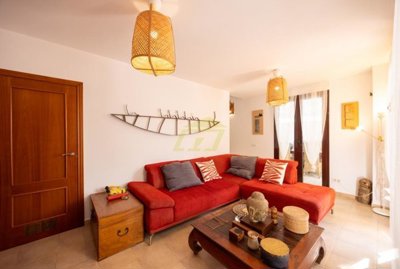 Stylish Playa Blanca retreat  2 bedrooms, 2 bathrooms & private pool