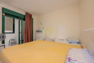 Furnished duplex near schools, shops, and sports facilities