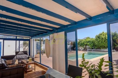 Spacious Playa Blanca villa with pool, guest apartment, and potential.