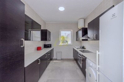 Three units on 4100 m² in Puerto Calero