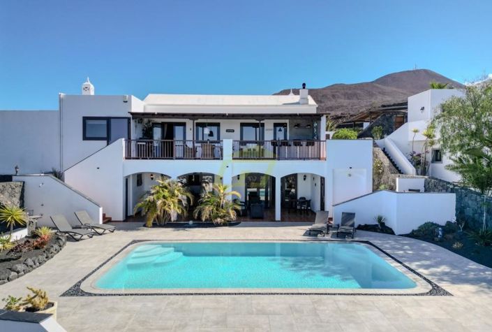 Image No.4-Villa de 7 chambres à vendre à Las Breñas