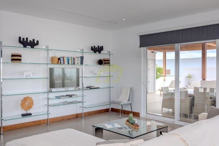 Image No.8-5 Bed Villa for sale