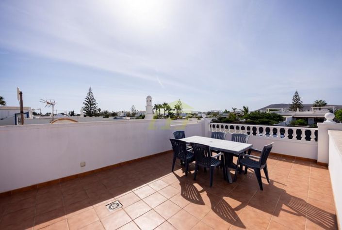 Image No.3-3 Bed Villa for sale