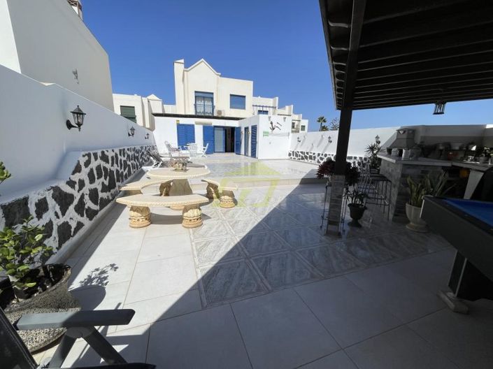 Image No.1-Villa de 3 chambres à vendre à Playa Blanca