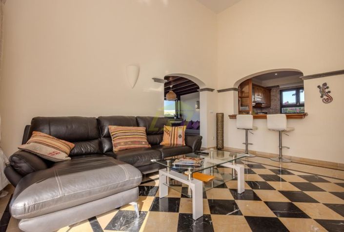 Image No.24-2 Bed Villa for sale