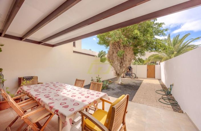 Image No.1-Villa de 3 chambres à vendre à Costa Teguise