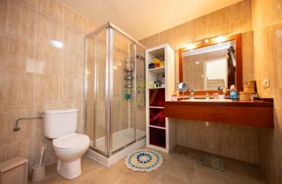 3 bedroom, 2 bathroom duplex in Costa Teguise