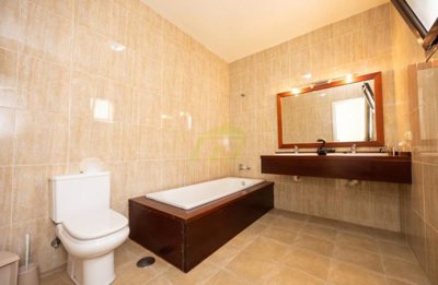 3 bedroom, 2 bathroom duplex in Costa Teguise