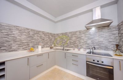 3 bedroom, 2 bathroom duplex in Costa Teguise