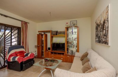 3 bedroom, 2 bathroom duplex in Costa Teguise