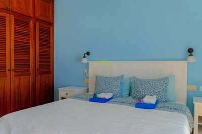 Triplex on the front line in the exclusive resort of Puerto Calero