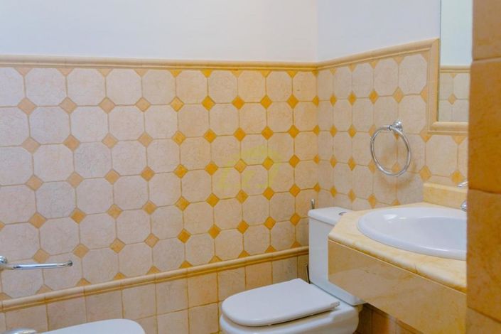 Image No.8-3 Bed Villa for sale