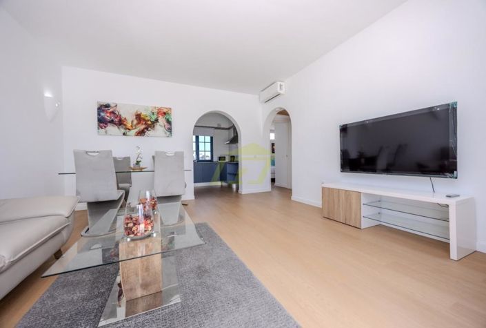 Image No.2-Bungalow de 2 chambres à vendre à Playa Blanca