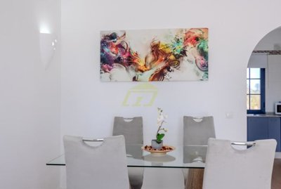 Front line bungalow with communal pool at Coral Beach in Playa Blanca