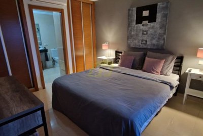 Must see villa with heated private pool and corner plot a few minutes away from Playa Flamingo.