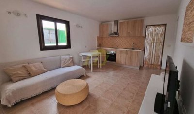 A lovely apartment only 5 minutes walk to the beach in Puerto del Carmen