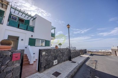 Charming 3 Bed Duplex with Sea & Mountain Views in Tías