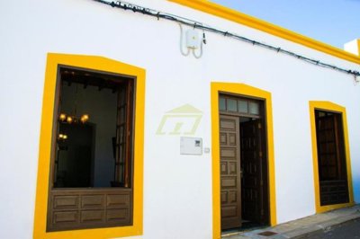 Charming historic Lanzarote property with views, terraces, and conversion scope.